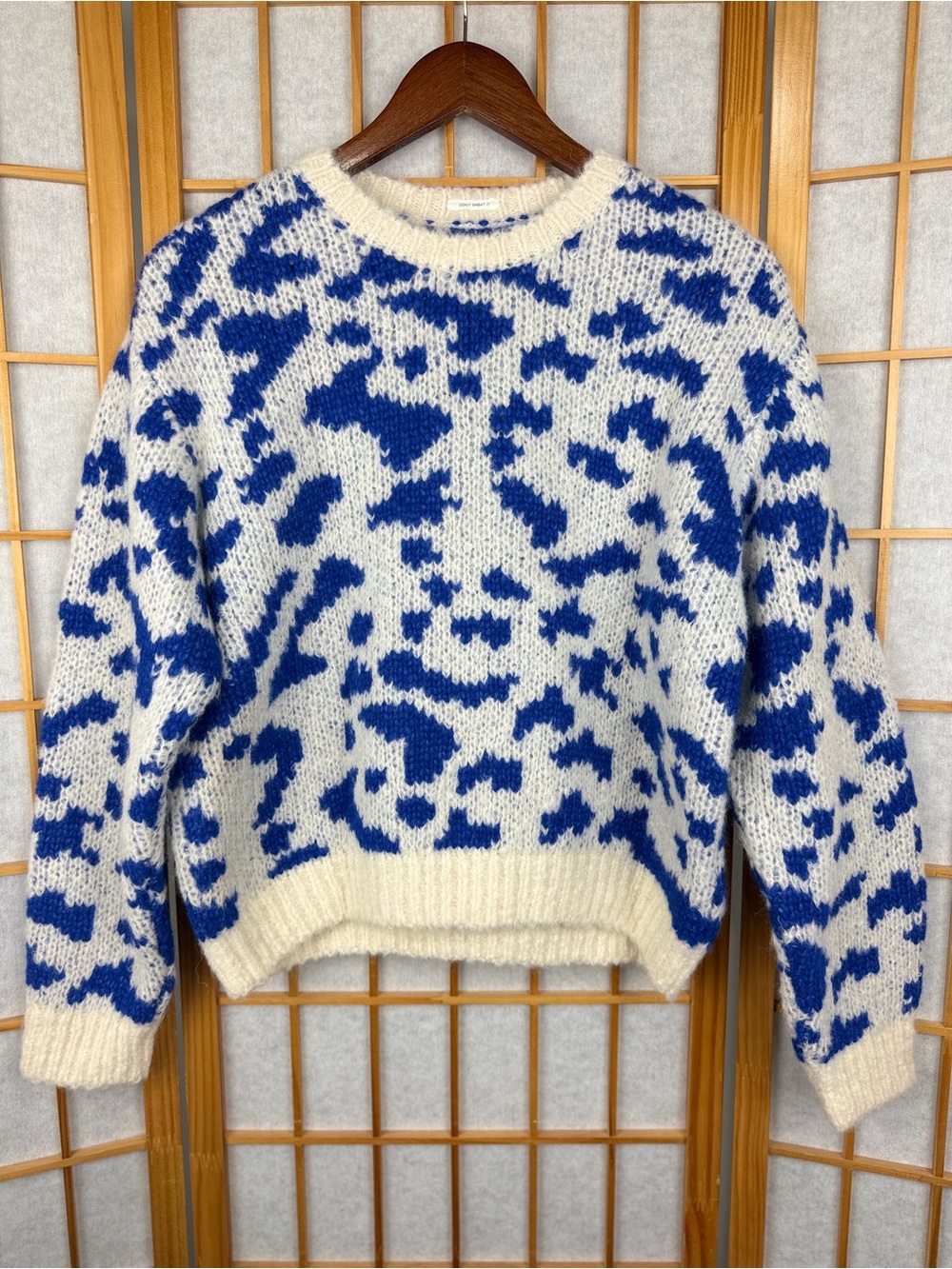 MOTHER The Crop Jumper Alpaca Blend Sweater Blue White Leopard Feline Friends S